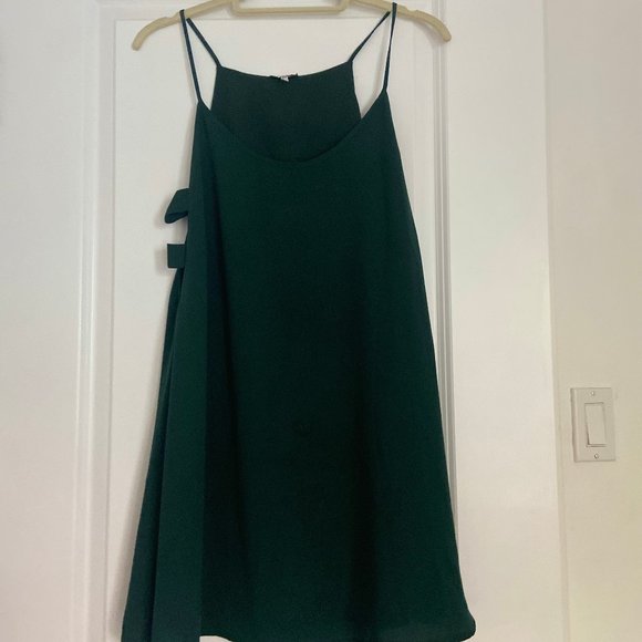TOBI Shift Dress - Emerald Green - Worn 3 times - Picture 3 of 3